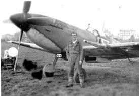 P J Richards in Sicily in 1943 (Courtesy - Dave Gregg)