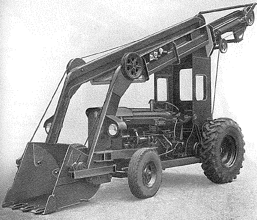 Merton overhead loading shovel, 5/8 cu yd, Mk IV - approach position