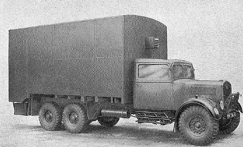 Ford. 3 ton, 6x4, WOT 1A/1, equipped for parachute drying