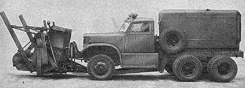 Diamond T, 6x6, with Bros Rotary snow plough