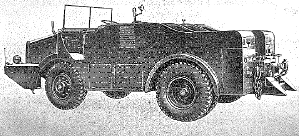Douglas Tugmaster heavy tractor - from rear