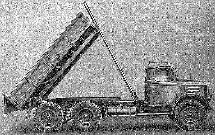 Austin, 3-ton, 6x4, Model K6 with tipping body in tipping position