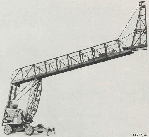 Crane, Wheel Mounted, Gantry, Bomb Hoist, 1-ton, Non-slewing, 4x1, Neal