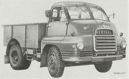 Tractor, Wheeled, General Service, 10-ton, 4x2, Bedford SA8