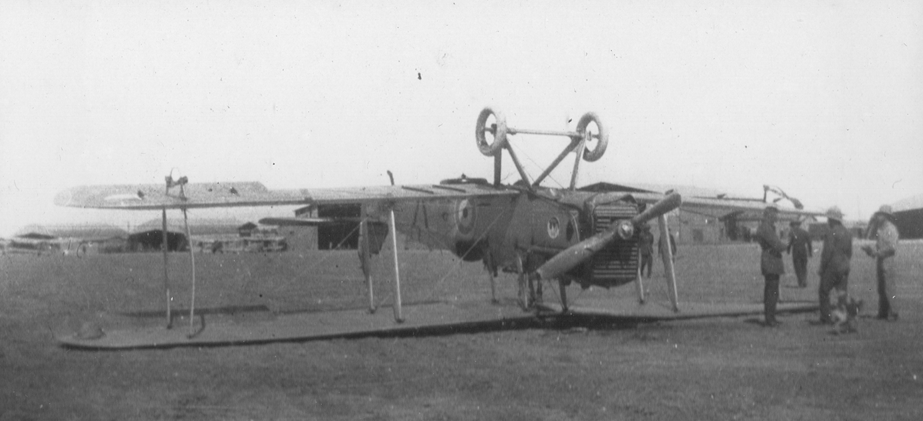 Breguet Bre.19 No.3, flown by French aviator Georges Pelletier d'Oisy, at RAF Hinaidi en route from Paris to Tokyo in 1924